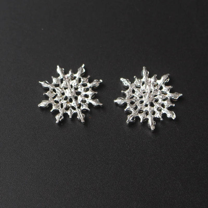 Hot Fashion Brincos Girls Earing Bijoux Sliver-color Snowflake Stud Earrings For Women Wedding Jewelry Earings Wholesale