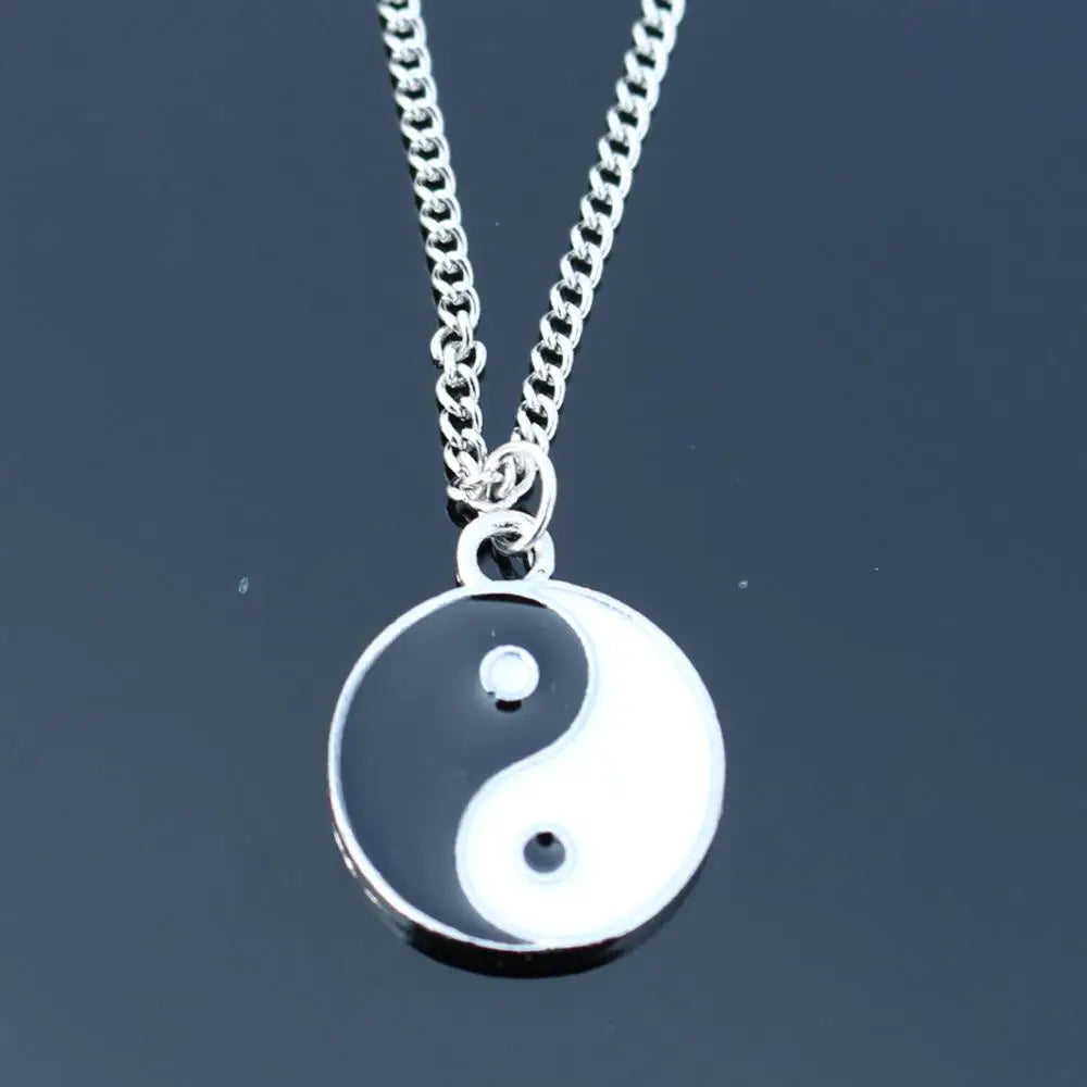New Taichi Pendant Necklaces Bijoux Collares for Women Men Yinyang Ba Gua Necklace China Tattoo Chain Colar Wholesale Neck Decor