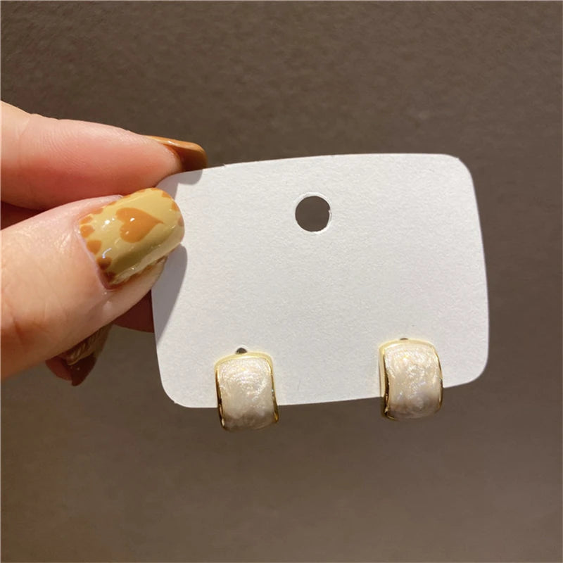 Trend Chic Enamel C-shaped Women's Stud Earrings Red Green Pink Color Small Earrings for Girls aretes de mujer 2025 new in