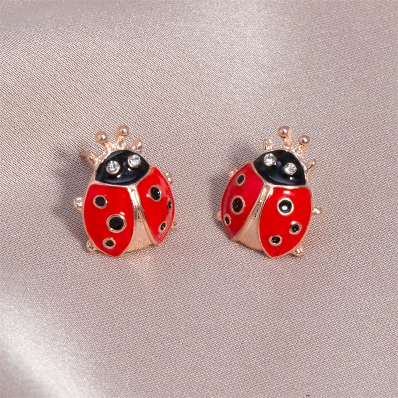 Red Enamel Insect Women's Stud Earrings Rhinestone Mini Funny Animal Earrings for Girls Lovely Personality Tiny Ear Accessories