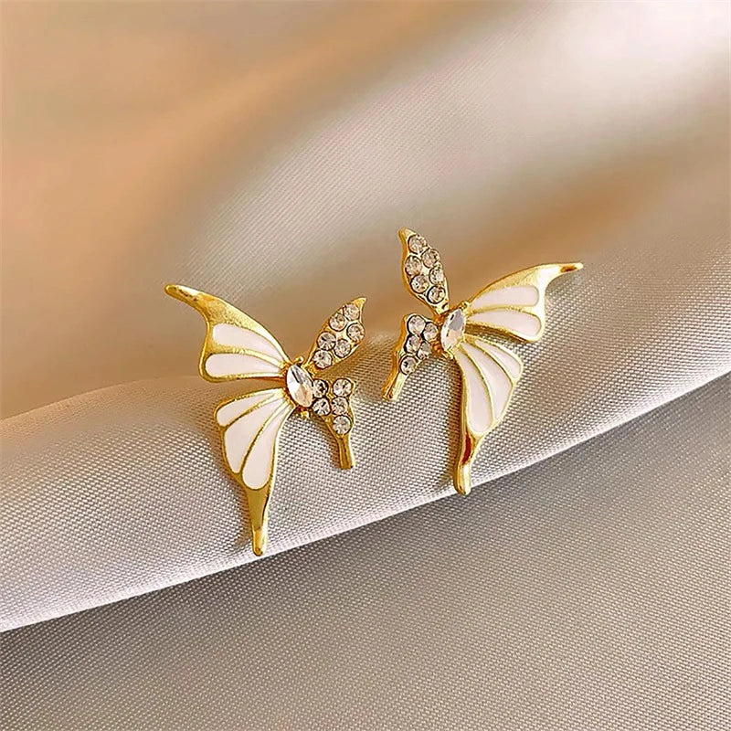 2025 New Trend Vivid Butterfly Stud Earrings for Women Beige Enamel Crystal Women's Small Earrings Lovely Cute Ear Aceesories