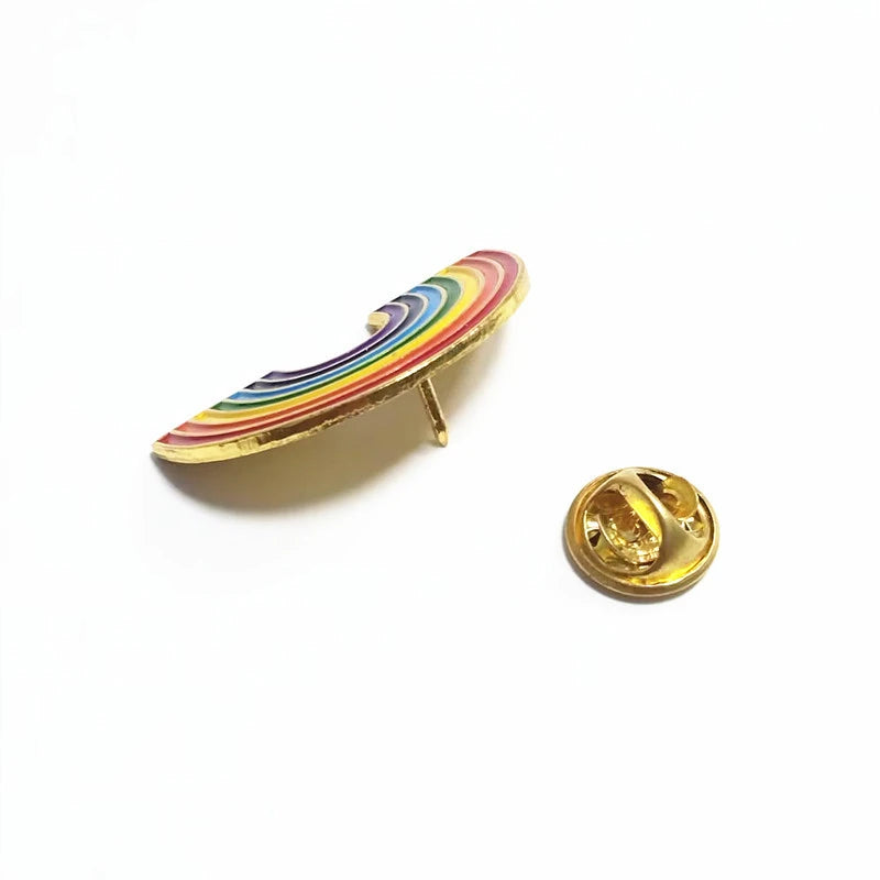 New Trendy Rainbow Brooch for Women Gold Color Metal Pin Rainbow Color Heart Women's Clothing Brooches Enamel Pins Accessories