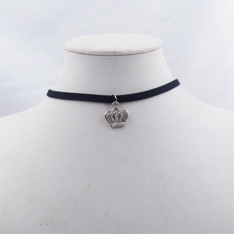 Black Faux Leather Velvet Chokers for Women Short Chain Small Necklaces Punk Skeleton Hand Pendants Collar Christmas Gifts