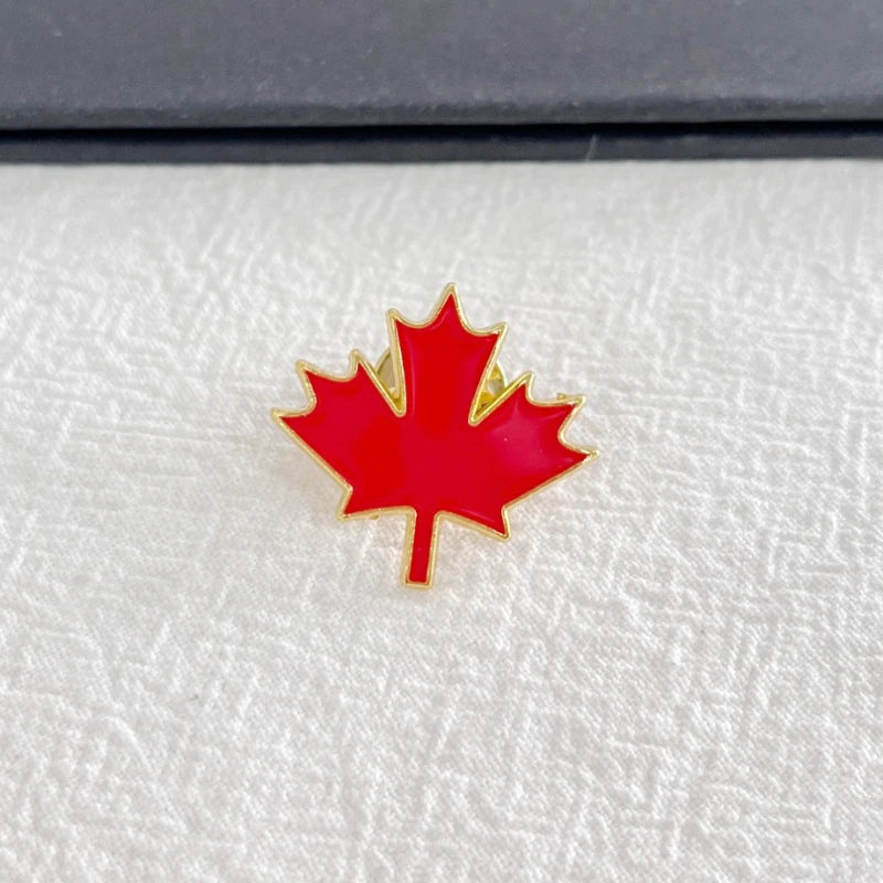 Red Maple Leaf Women's Sweater Brooches for Women Autumn Winter Enamel Pins Bohemian Clothing Metal Pins New Year Gift 2026