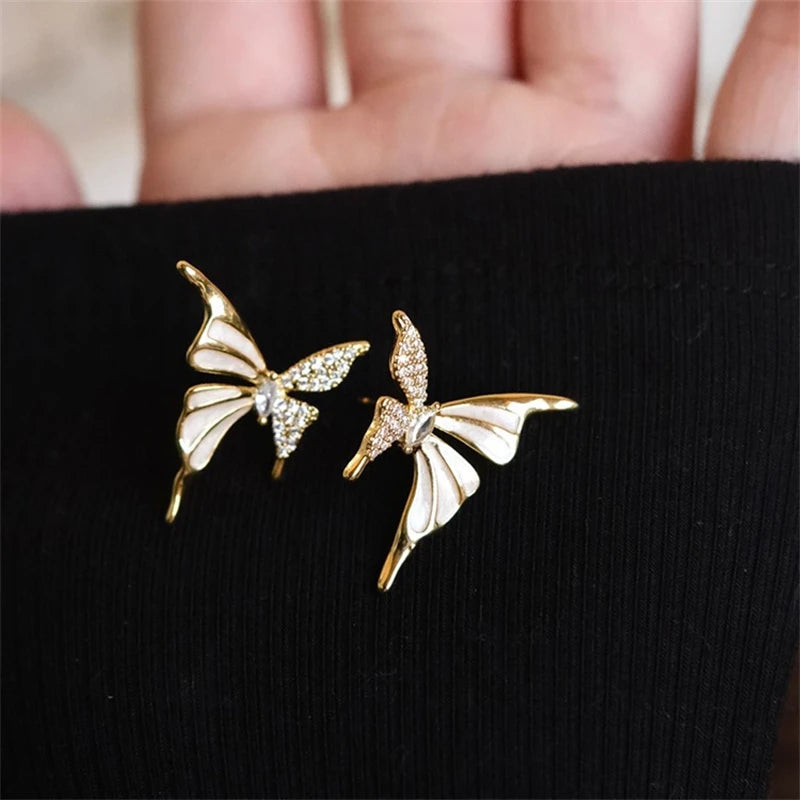 2025 New Trend Vivid Butterfly Stud Earrings for Women Beige Enamel Crystal Women's Small Earrings Lovely Cute Ear Aceesories