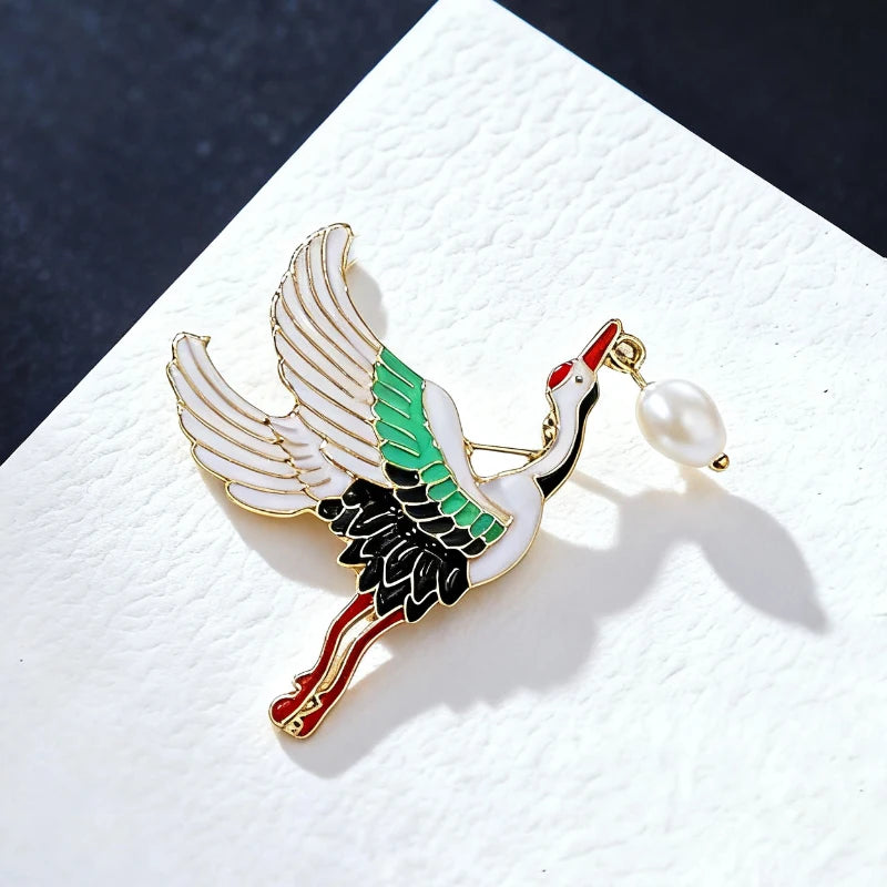 White Enamel Crane Women's Clothing Brooch Flying Red-crowned Crane Pearl Pendants Luxury Brooches for Women Clothes Accessories