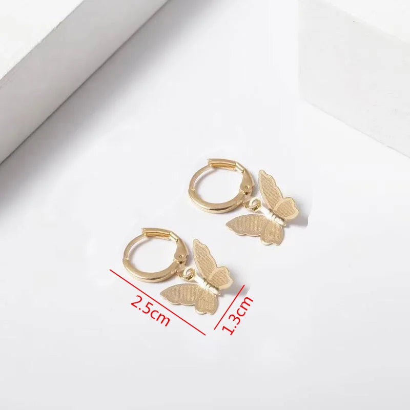 New Butterfly Pendants Neckalces for Women  Short Chain Mini Butterflies Drop Boehemian Sexy Neck Accessories Fashion Jewerly