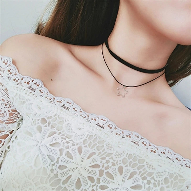 New Star Pendants Chokers for Girls Black Velvet Short Chain Choker Necklaces Gothic Personality Neck Accessoriess collar