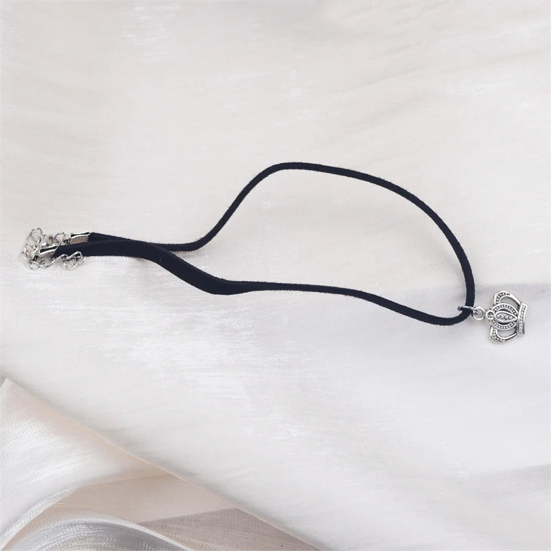 Black Faux Leather Velvet Chokers for Women Short Chain Small Necklaces Punk Skeleton Hand Pendants Collar Christmas Gifts