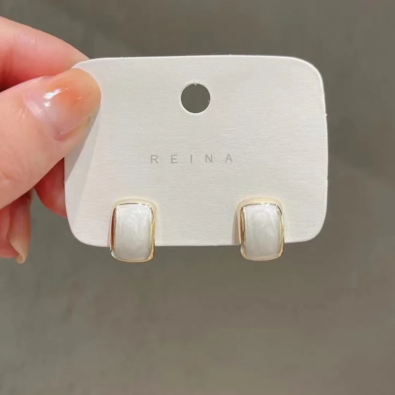 Trend Chic Enamel C-shaped Women's Stud Earrings Red Green Pink Color Small Earrings for Girls aretes de mujer 2025 new in