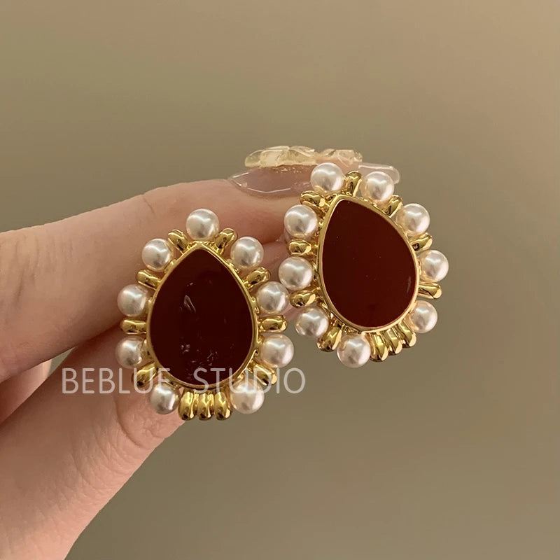 2025 New Trendy Wine Red Water Drop Stud Earrings for Women Imitation Pearl Beads Side Korean Sweet Ear Accessories brincos