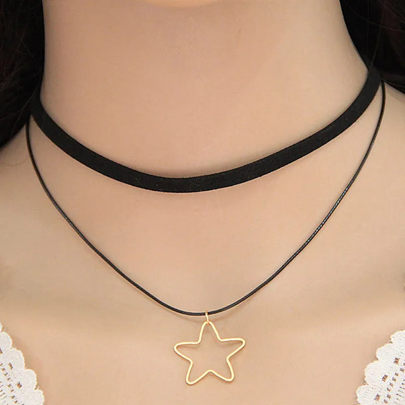 New Star Pendants Chokers for Girls Black Velvet Short Chain Choker Necklaces Gothic Personality Neck Accessoriess collar