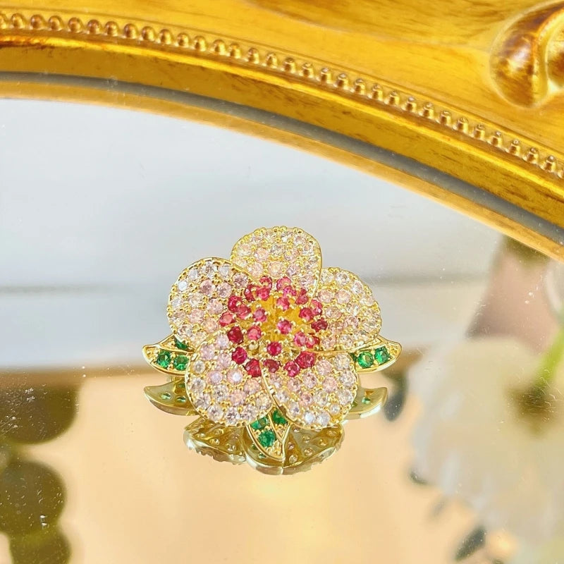 Luxury Colorful Crystal Peony Brooches for Women Pink Green Rhinestone Women's Brooch Gold Color Metal Pins Fashion Jewelry
