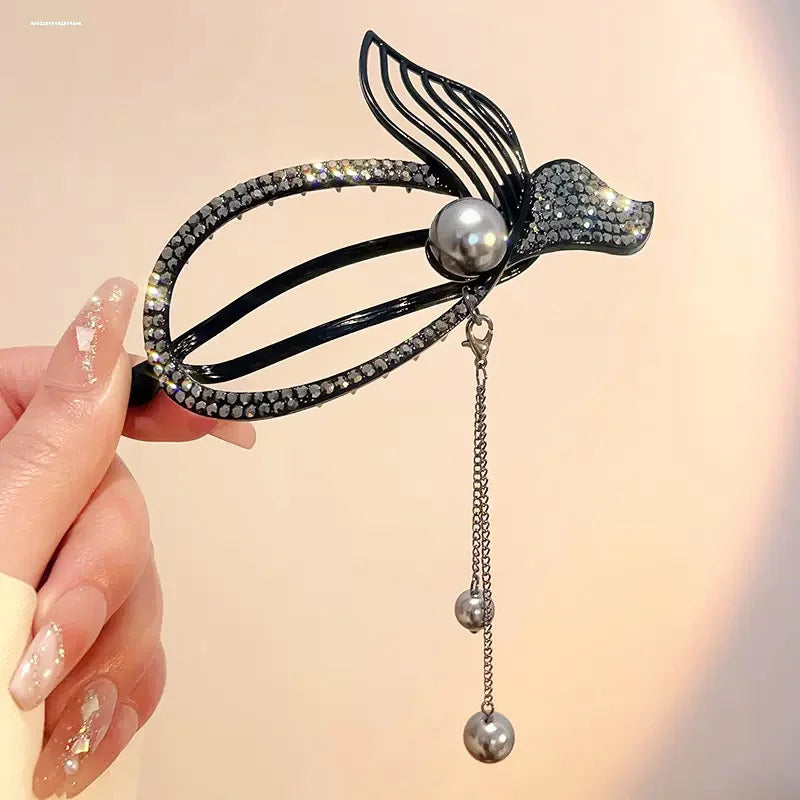 New Fashion Crystal Fish Tail Barrettes for Women Imitation Pearl Pendants Temperamental Tassel Fairy Hair Clips Female Hairwear