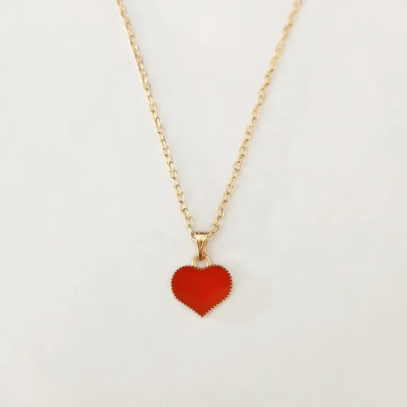 New Enamel Heart Pendants Necklaces for Women Black Red Love Drop Necklaces Gold Color Chain Necklaces Party Gifts collar