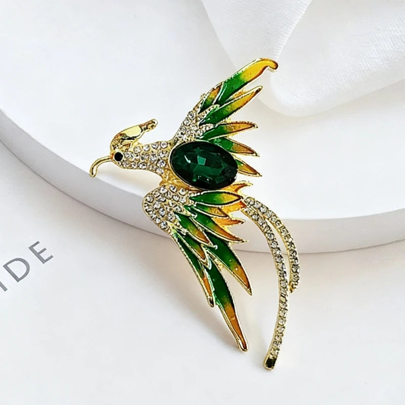 Red Green Crystal Phoenix Brooches for Ladies Flying Bird Design Luxury Rhinestone Wedding Party Fashion Suit Collar Brooch