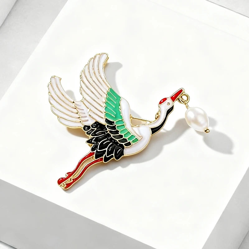 White Enamel Crane Women's Clothing Brooch Flying Red-crowned Crane Pearl Pendants Luxury Brooches for Women Clothes Accessories