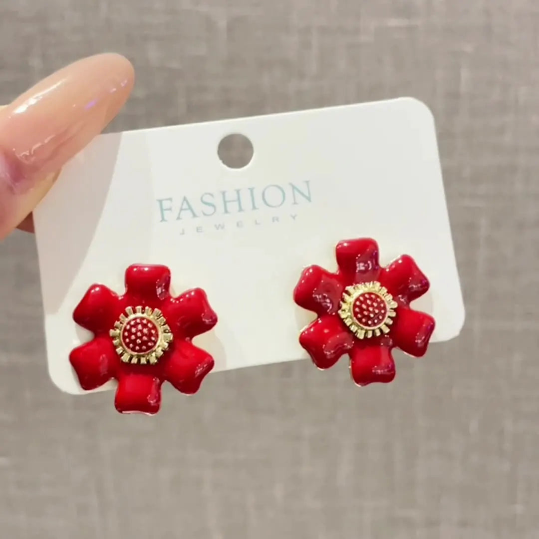 2025 New Red Flower Women's Sud Earrings Six Petals Bohemian Wedding Ear Jewelry Korean Fashion Ear Accessories brincos
