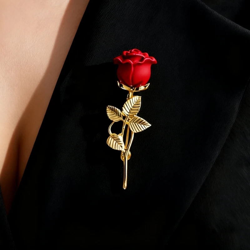 New Trend Red Rose Brooches for Women Gold Color Metal Pins Bohemian Flower Brooch for Wedding Party Cloting Accessories