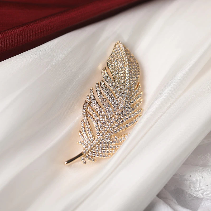 New Fashion Long Feather Brooches for Women Full Rhinestone Luxury Wedding Jewelry Brooch Gold Color Silver Color Metal Brooches