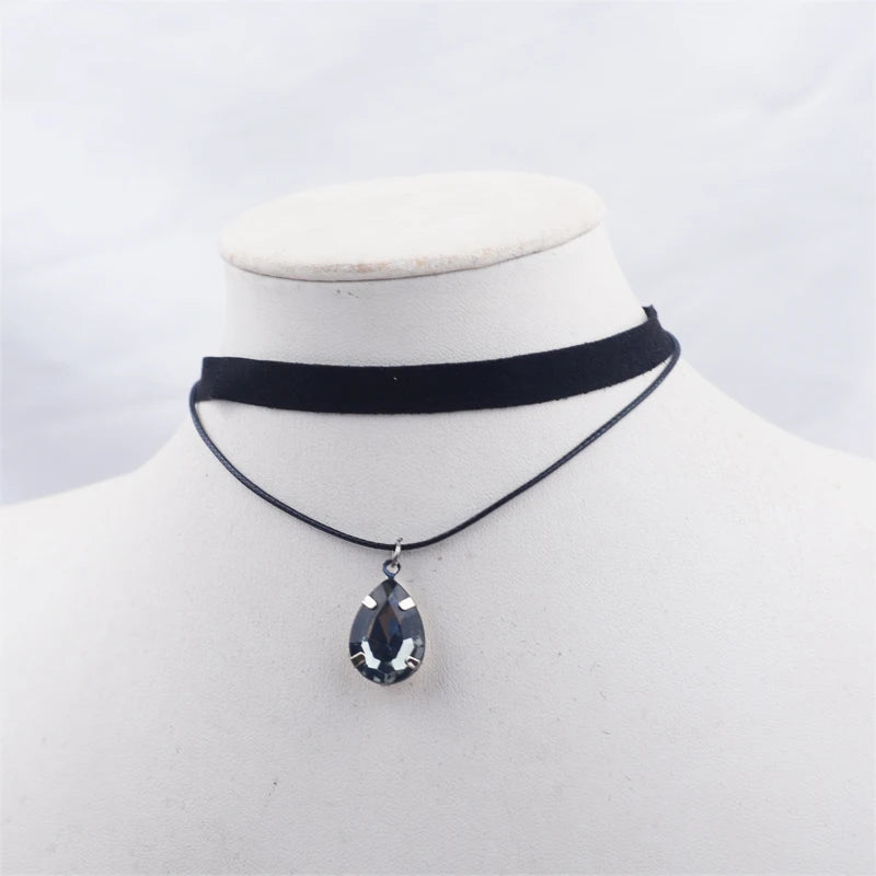Black Faux Leather Velvet Chokers for Women Short Chain Small Necklaces Punk Skeleton Hand Pendants Collar Christmas Gifts