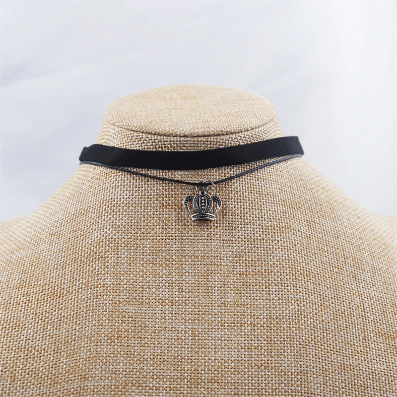 Black Faux Leather Velvet Chokers for Women Short Chain Small Necklaces Punk Skeleton Hand Pendants Collar Christmas Gifts